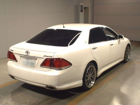 2008 Toyota Crown GRS200[1]