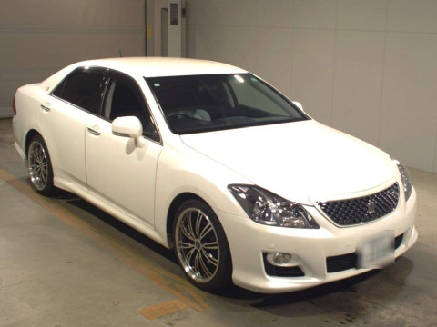 2008 Toyota Crown GRS200[2]