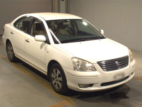 2004 Toyota Premio ZZT240[2]