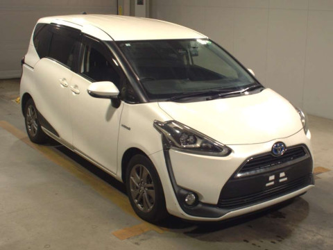 2016 Toyota Sienta NHP170G[2]