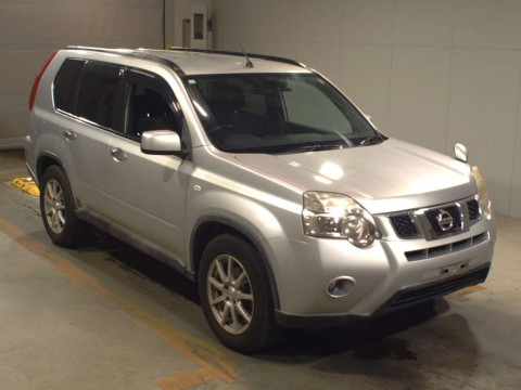 2011 Nissan X-Trail DNT31[2]