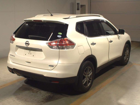 2015 Nissan X-Trail NT32[1]