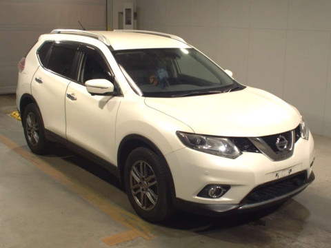 2015 Nissan X-Trail NT32[2]