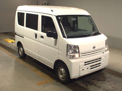 2024 Nissan NV100 Clipper DR17V[2]