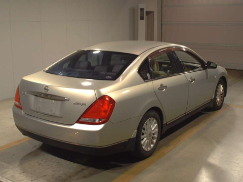 2003 Nissan Teana J31[1]