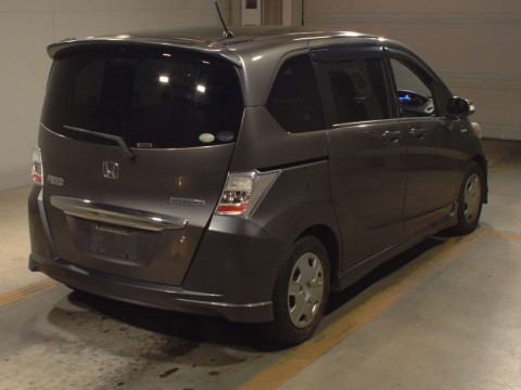 2012 Honda Freed hybrid GP3[1]