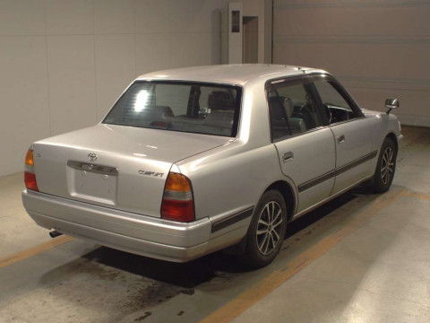 2001 Toyota Comfort YXS11[1]