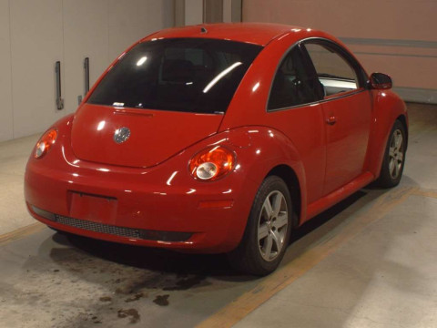 2010 Volkswagen New Beetle 9CAZJ[1]