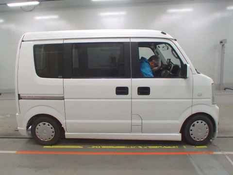 2011 Suzuki Every DA64V[2]