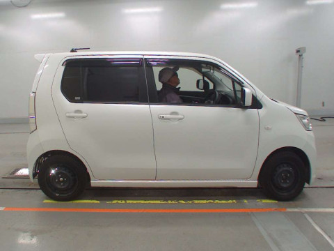 2012 Suzuki WAGON R STINGRAY MH34S[2]