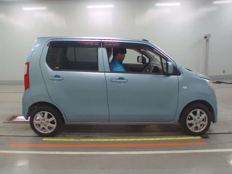 2013 Suzuki Wagon R MH34S[2]