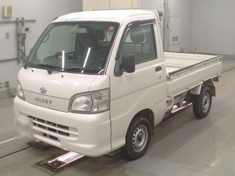 2011 Daihatsu Hijet Truck S211P[0]