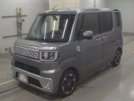 2016 Daihatsu Wake