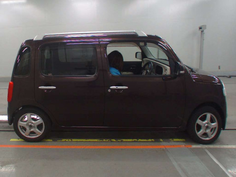 2012 Daihatsu Mira Cocoa L675S[2]