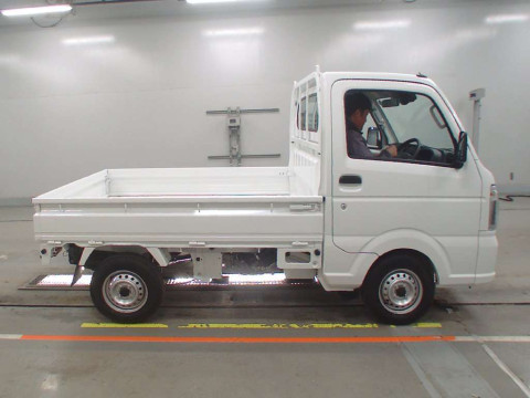 2023 Suzuki Carry Truck DA16T[2]