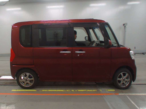 2014 Daihatsu Tanto LA600S[2]