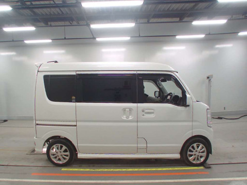 2015 Suzuki Every Wagon DA17W[2]