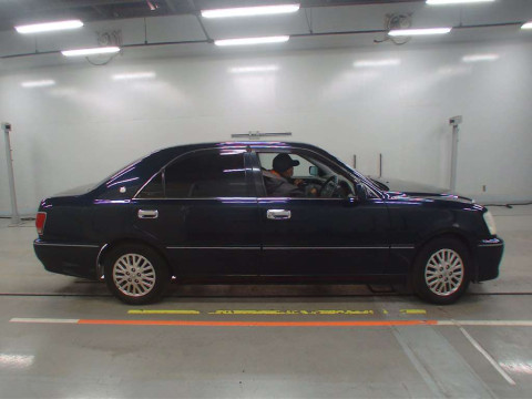 2002 Toyota Crown JZS175[2]