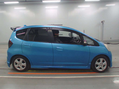 2008 Honda Fit GE8[2]