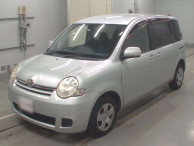 2010 Toyota Sienta