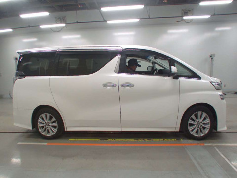 2015 Toyota Vellfire AGH30W[2]