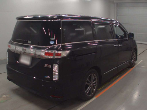 2012 Nissan Elgrand PE52[1]