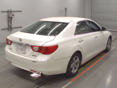 2010 Toyota Mark X GRX130[1]