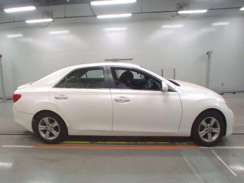 2010 Toyota Mark X GRX130[2]