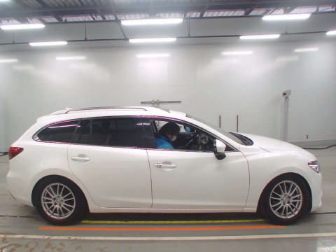 2015 Mazda Atenza Wagon GJ2FW[2]