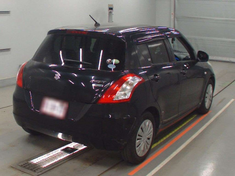 2014 Suzuki Swift ZC72S[1]