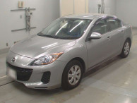 2013 Mazda Axela