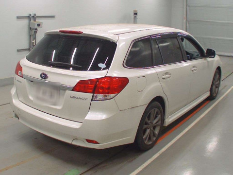 2014 Subaru Legacy Touring Wagon BRM[1]