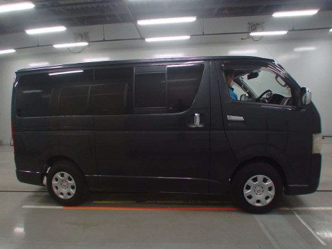 2006 Toyota Hiace Van TRH200V[2]