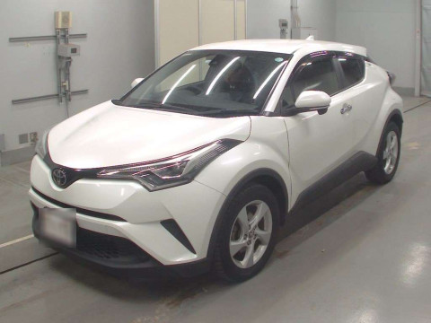 2018 Toyota C-HR NGX50[0]