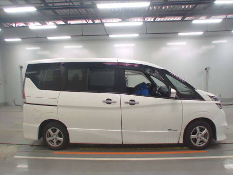 2016 Nissan Serena GFC27[2]