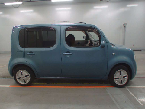 2012 Nissan Cube Z12[2]