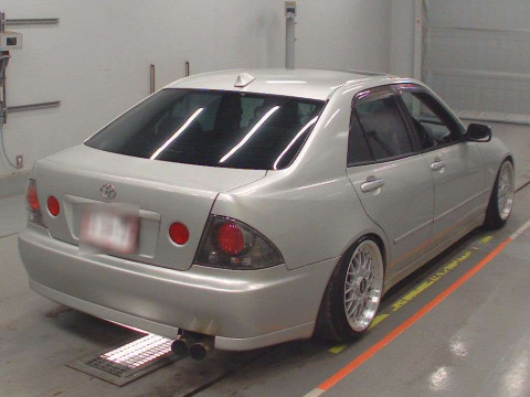 1999 Toyota Altezza SXE10[1]