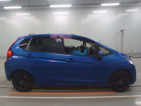 2015 Honda Fit GK3[2]