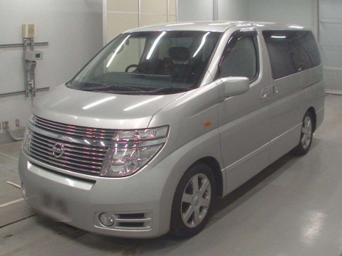 2004 Nissan Elgrand E51[0]