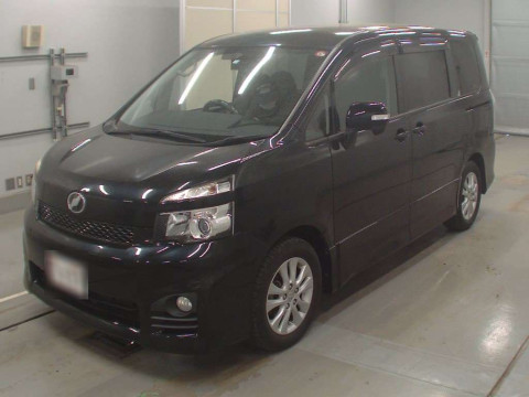 2014 Toyota Voxy ZRR70W[0]