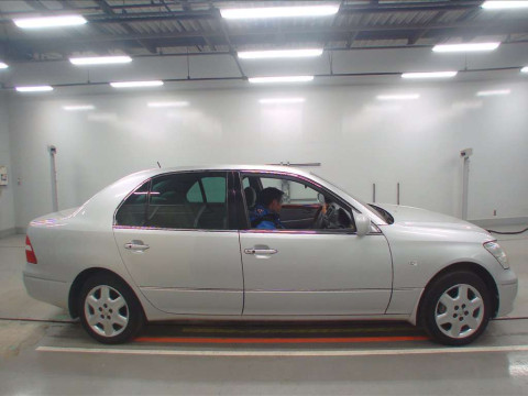 2006 Toyota Celsior UCF31[2]