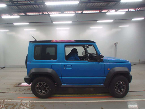 2018 Suzuki Jimny Sierra JB74W[2]