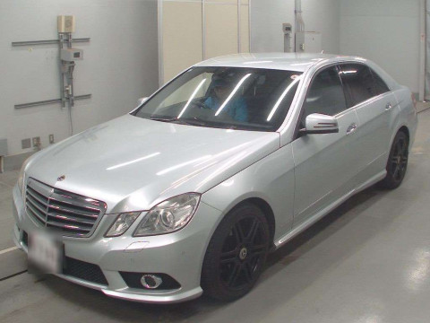 2010 Mercedes Benz E-Class 212056C[0]