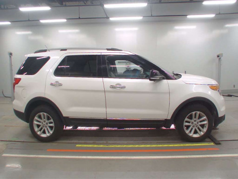 2013 Ford Explorer 1FMHK9[2]