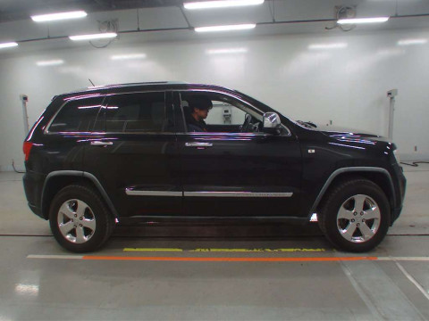 2011 Jeep Grand Cherokee WK36[2]