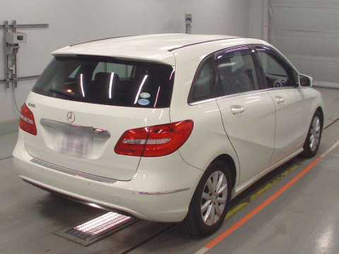 2014 Mercedes Benz B-Class 246242[1]