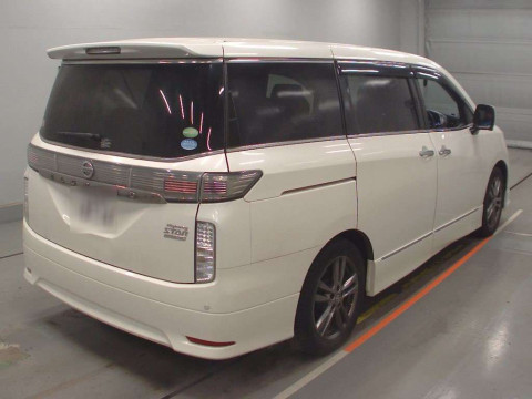 2018 Nissan Elgrand TE52[1]