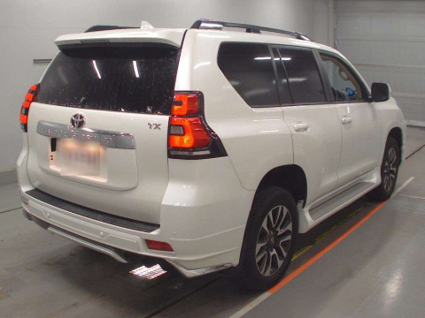 2023 Toyota Land Cruiser Prado TRJ150W[1]