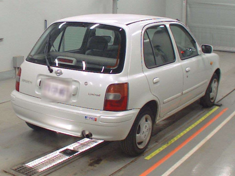 2000 Nissan March K11[1]