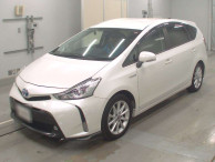 2015 Toyota Prius alpha